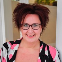 Esther Oude Wolbers