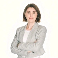 Menekşe Altun