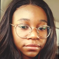 christelle Kikuni Apamba