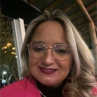 Mariana Lara M. Morais