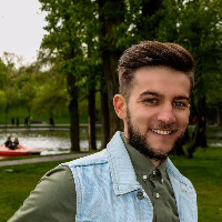 Daniel Paslaru