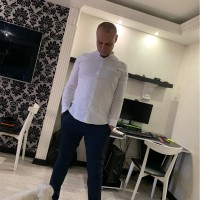Артем Макаров
