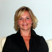 Renee Miller