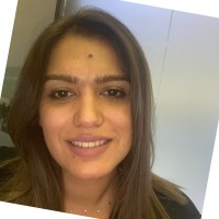 Nivine Ali