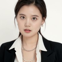Qianqian Zeng