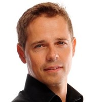 Nicklas Söderholm