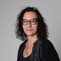 Manuela Miola
