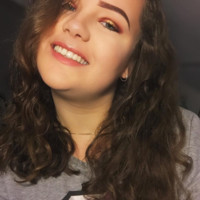 Zoey Hoevenberg