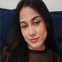 Leticia Marta Carvalho de Paula