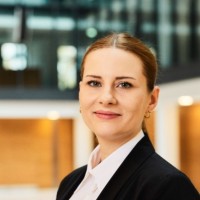 Ece Güllü
