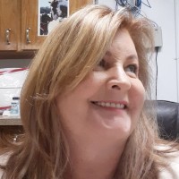 Deanna Senatre