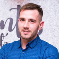 Dmitriy Shapovalov