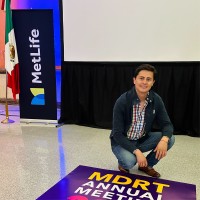 Habib León