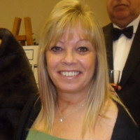 Kim Dennis