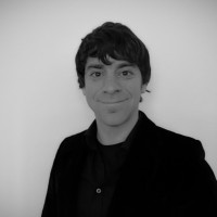 Dr. David Magnus