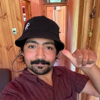 Maycoll Scots Catalan Cornejo