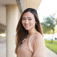 Laura Vuong