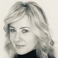 Anna Halas