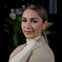 Sinem Canipek