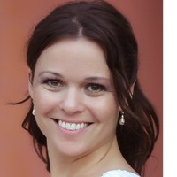 Clare Mills