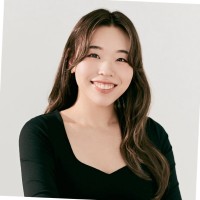 Lisa Son