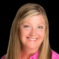 Renée Hulsey, Crs