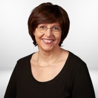 Elke Bobek