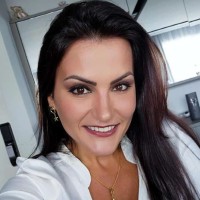 Amáli Karina Fernandes