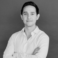 Adrian Viesca