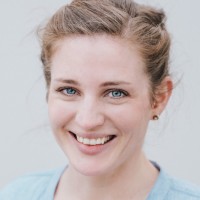Laura F.