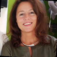 Ellen Peters