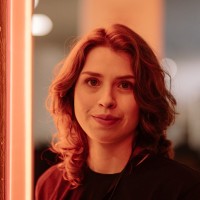 Ana Reiter