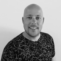 Erik Duis