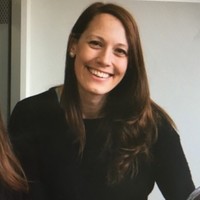 Kate MacKenzie