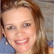 Nara Láudano