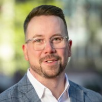Chris Miller, Mpa
