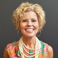 Julie Rustan