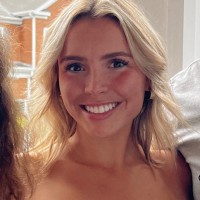 Sara Dumond