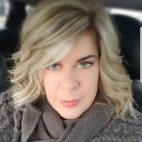 Glenda Hall