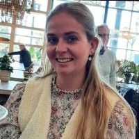 Iris van 't Wout