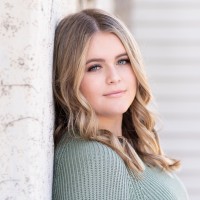 Caroline Hines