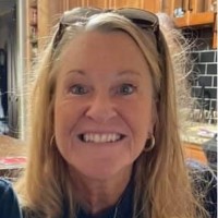 Bonnie Knight