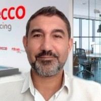 Manuel J Fernández