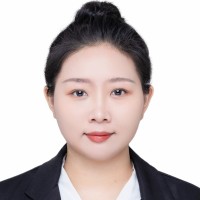 Lola Yang