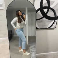 Lara Amro