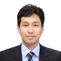 Yonghwan Kim