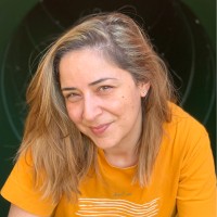 Vera Oliveira