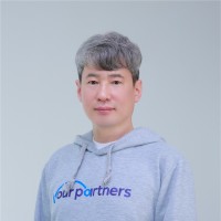 김윤환