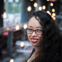 Nadia Van Axel Dongen