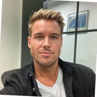 Simon Cole